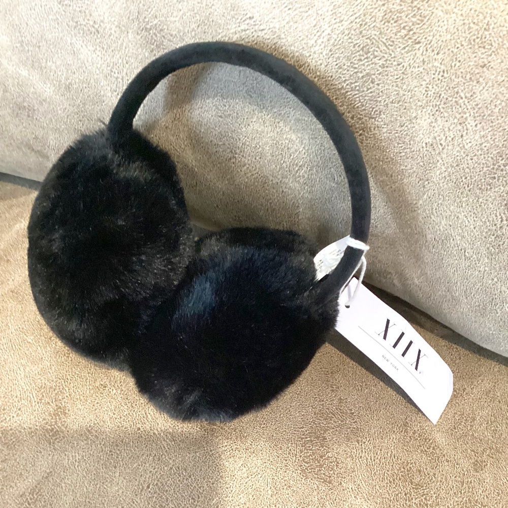 Black Earmuffs New tag